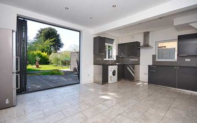 From Wall to Wow: How Aluminium Bi-Fold Doors Transform Your Living Space